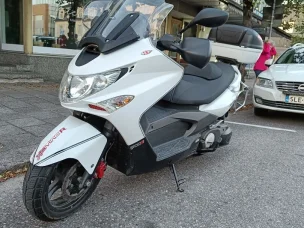 Kymco Xciting