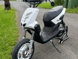 Yamaha Slider