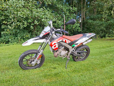 Aprilia SX
