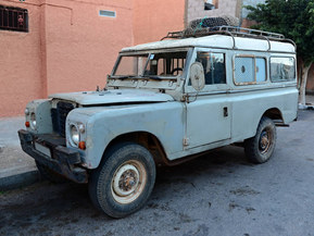 AJP Motors Muu