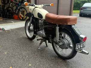 MZ ES