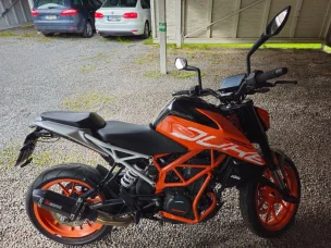 KTM 390