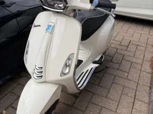 Vespa LX
