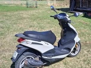 Piaggio Fly