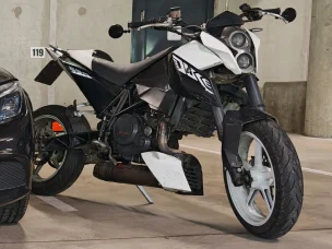 KTM 690