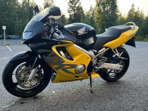 Honda CBR