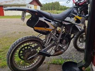Aprilia SX