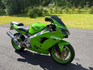Kawasaki ZX-9R