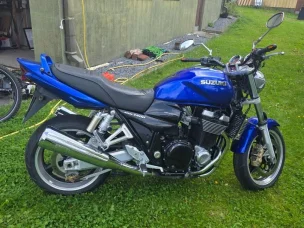 Suzuki GSX