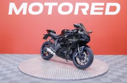 Yamaha YZF-R7