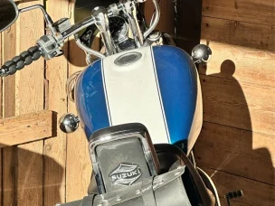 Suzuki VS