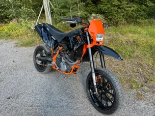 KTM 640