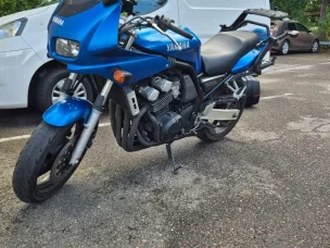 Yamaha FZS