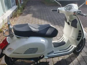 Vespa GTS