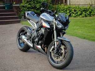 Triumph Street Triple
