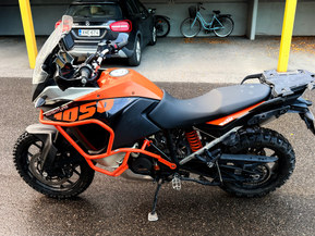 KTM 1050