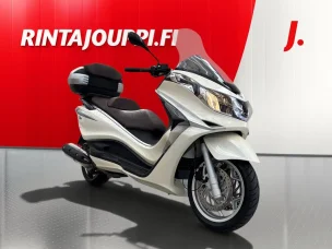 Piaggio X10