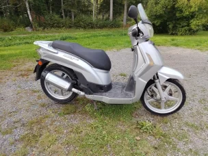 Kymco People