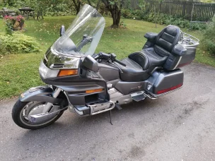Honda GL