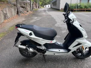 Peugeot Speedfight 3