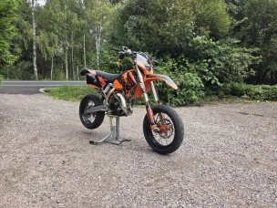 KTM 125