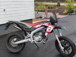 Aprilia SX