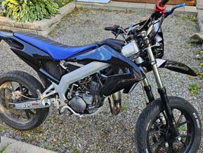 Aprilia SX
