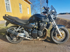 Suzuki GSF