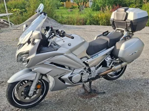 Yamaha FJR
