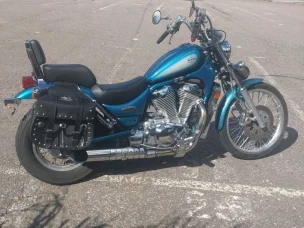 Suzuki VS