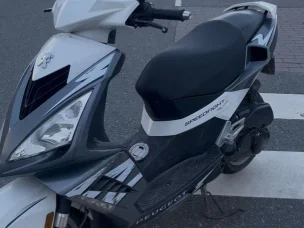 Peugeot Speedfight 3