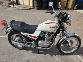 Suzuki GR