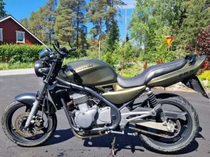 Kawasaki ER-5