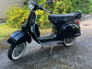 Vespa PX