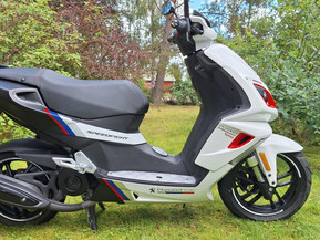 Peugeot Speedfight 4