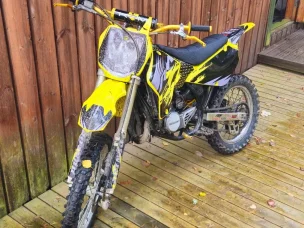 Suzuki RM