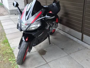 Aprilia RSV4