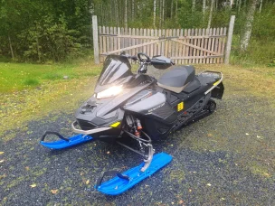Ski-Doo Mach Z