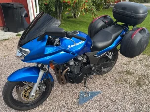 Kawasaki ZR-7S
