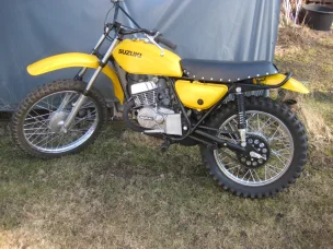 Suzuki TS