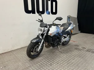 Suzuki GSR