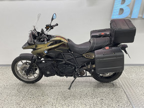 BMW F