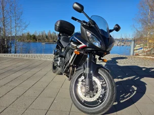 Yamaha FZ6-S