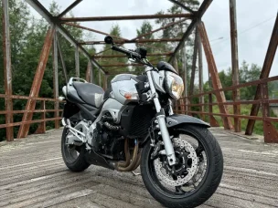 Suzuki GSR