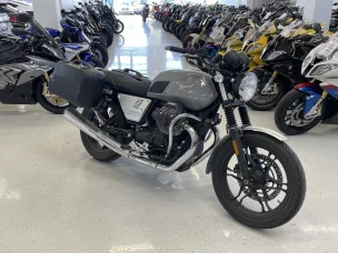 Moto Guzzi V7