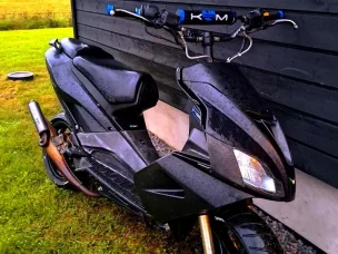 Aprilia SR