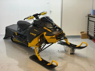 Ski-Doo RS