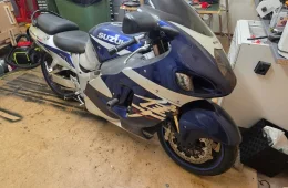 Suzuki GSX