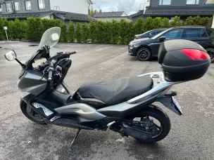 Yamaha T-Max