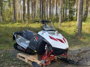 Polaris 600RR